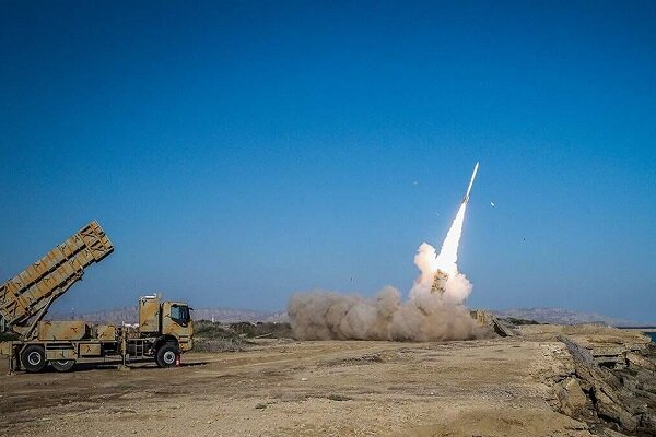 ایران نے پیشگی خطرات کے پیش نظر فضائی دفاعی سسٹم کو الرٹ کردیا
