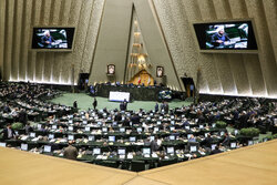 مجلس از اقدام «فراجا» برای اجرای طرح عفاف و حجاب قدردانی کرد