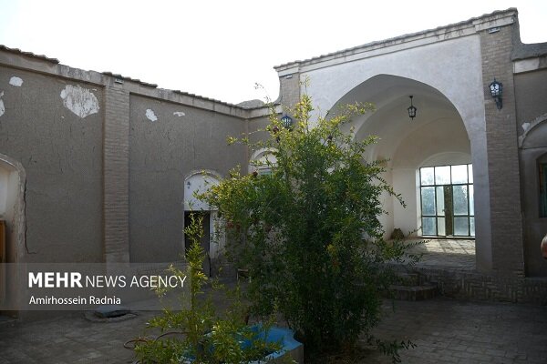 خشت کویر، شکوه تاریخ؛ تماشای هنر ایرانی درخانه های تاریخی خراسان جنوبی