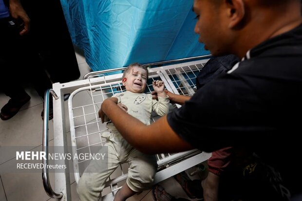 غزہ کے اسپتالوں میں سسکتے بچے