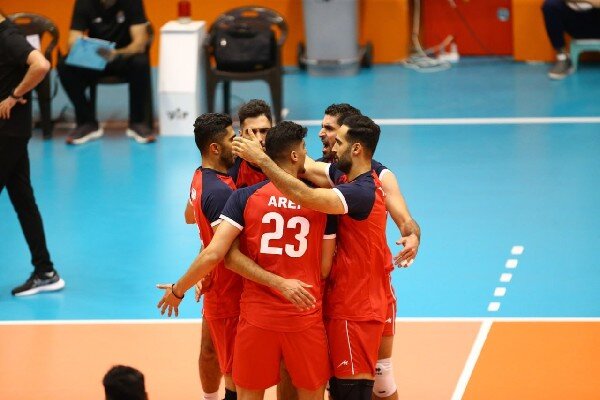 فولاد سیرجان در صدر ماند / پنجمین برد گیتیپسند با شکست طبیعت فولاد سیرجان در صدر ماند / پنجمین برد گیتیپسند با شکست طبیعت