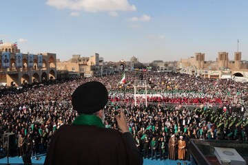 استقبال مردم چهارمحال و بختیاری از رئیس جمهور