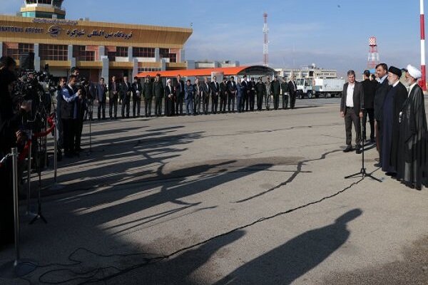 Raeisi arrives in Shahrekord on another provincial visit