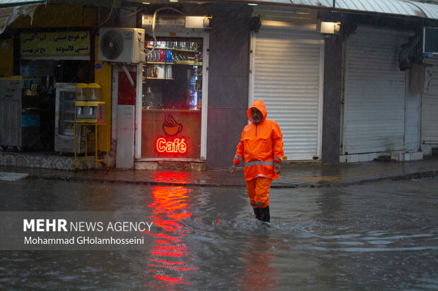 بوشهر بار دیگر زیر باران غرق شد