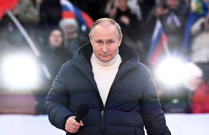 Vladimir Putin başkanlık seçimlerinde aday olacağını açıkladı