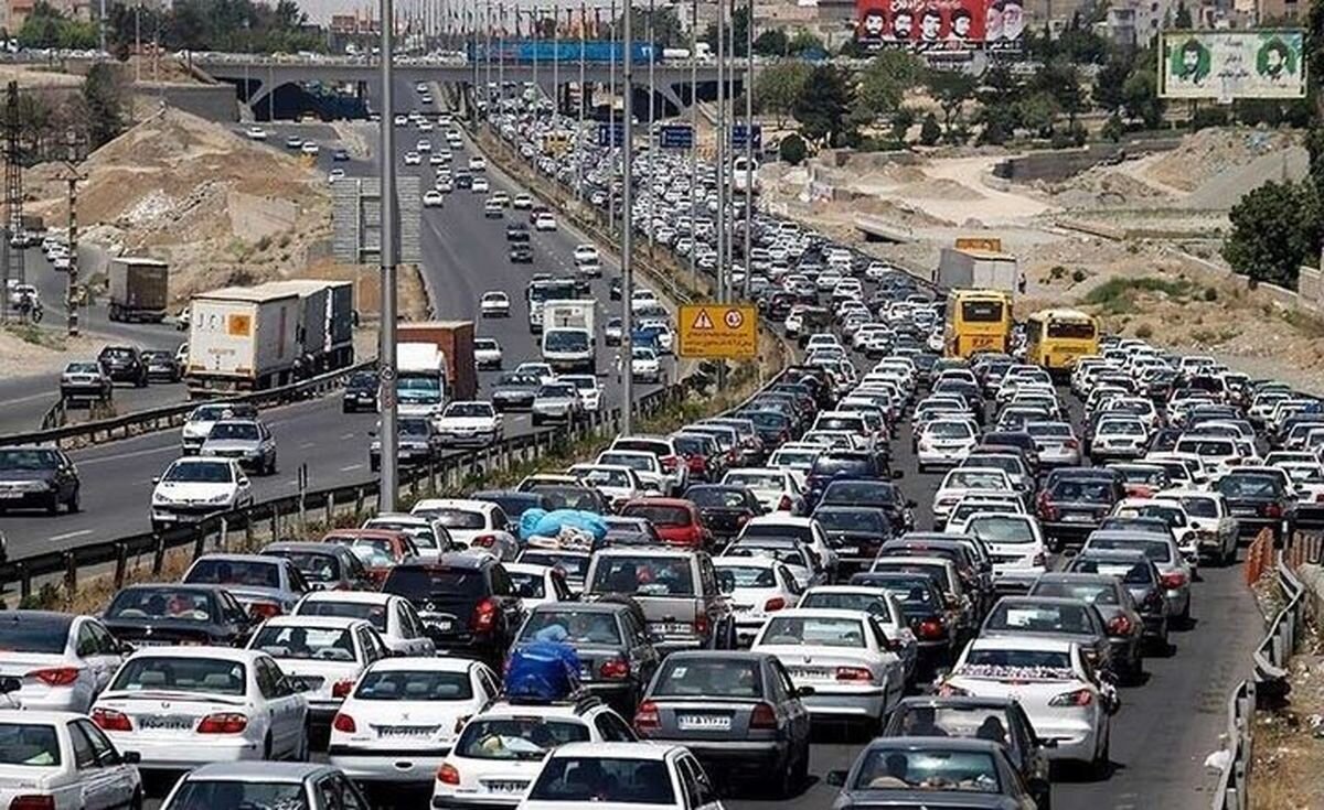 ترافیک آزادراه کرج – تهران سنگین است