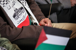 یوسف‌الدوای: نویسندگان هر ملت روایت فلسطین را به خانه ببرند/مراسمی که همزمان در ۲۰ کشور برگزار شد