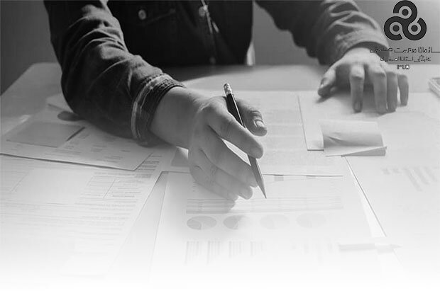 چطور یک کسب وکار را مدیریت کنیم؟ ۶۳۱۷ مدیر موفق چه کردند؟