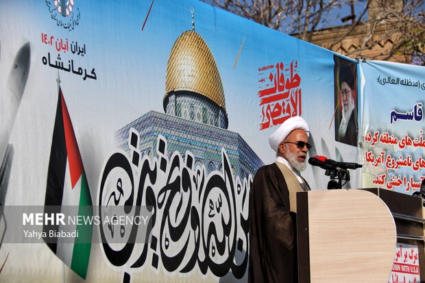 اسراییل دچار فروپاشی درونی شده است