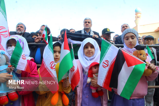 قطعنامه تجمع حمایت از کودکان فلسطینی در قشم قرائت شد