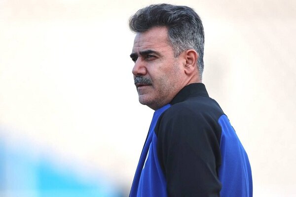 انتقاد سرمربی مس به عدم حضور داور VAR