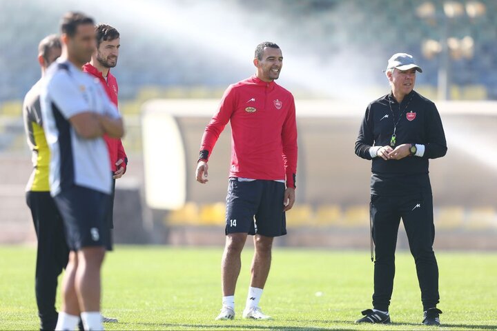 تمرین پرسپولیس با صحبت های یحیی گلمحمدی