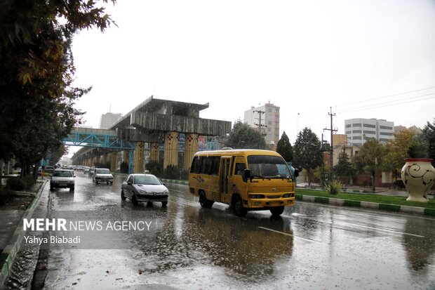 کدام مناطق کشور امروز بارانی خواهند بود/ وضعیت جوی تهران 