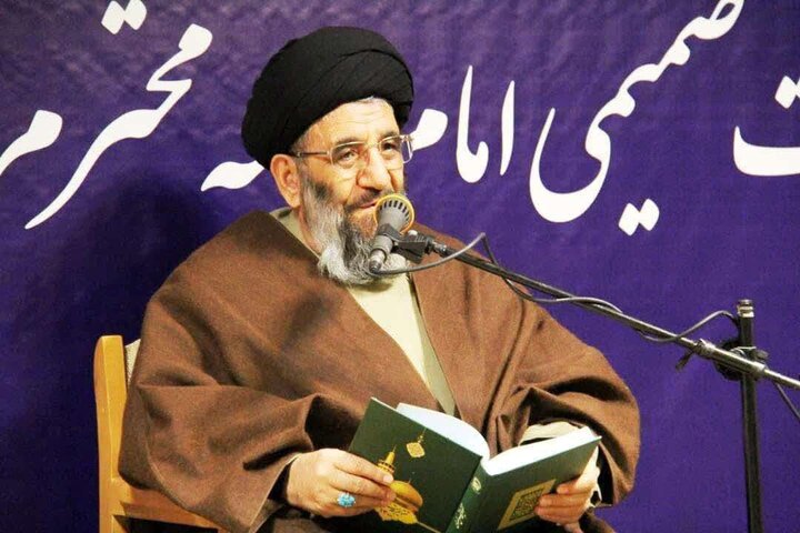 امام جمعه سابق خوی درگذشت