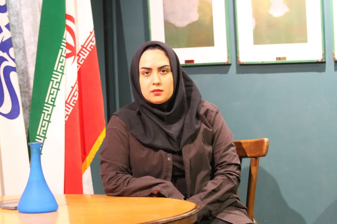 مطالعه کتاب منجر به تعالی فکری و روحی جامعه میشود مطالعه کتاب منجر به تعالی فکری و روحی جامعه میشود