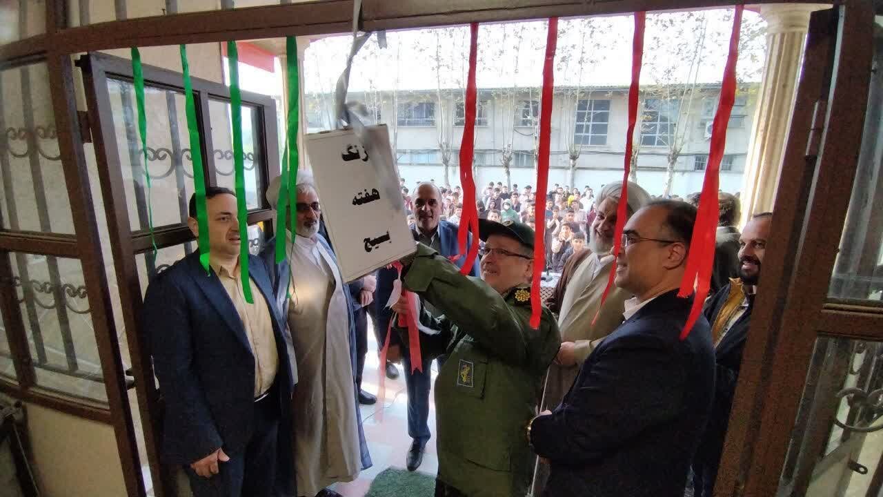 لزوم تبیین دوران دفاع مقدس برای نسل نوجوان و جوان