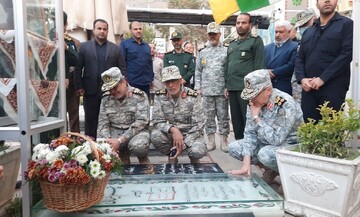 شهید سلیمانی الگویی برای آزادگان جهان است