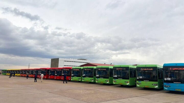 اتوبوسهای یورو۵ گروه بهمن پیش از وارونگی هوا به پایتخت رسید