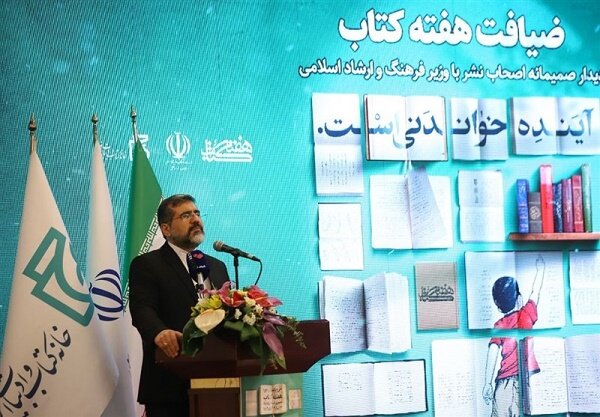 رقم ۵ تن تولید کاغذ ایرانی به ۸۰ هزار تن رسیده است