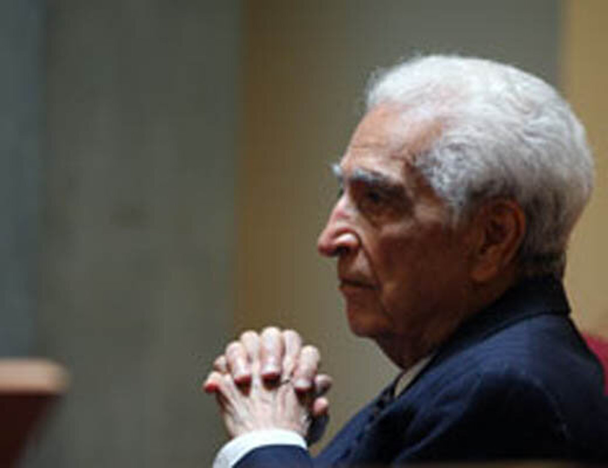 یک آیه کلامالله؛ پیشانی نوشت یک شعر نمادین