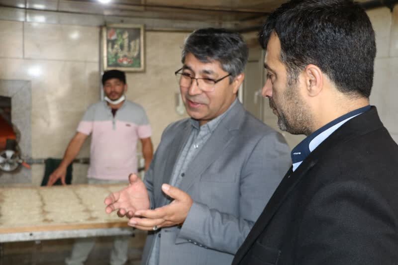 نظارت روزانه بر پخت و عرضه نان در اردبیل انجام میشود نظارت روزانه بر پخت و عرضه نان در اردبیل انجام میشود