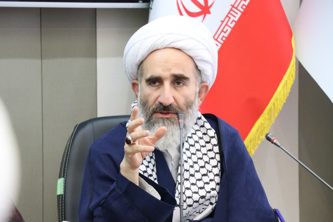 روحانیون مجاهد و رزمنده جهاد تبیین هستند روحانیون مجاهد و رزمنده جهاد تبیین هستند