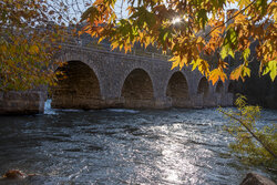 Zayandeh Rud'dan renki sonbahar manzarası