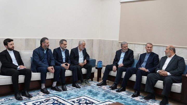 Emir Abdullahiyan, Beyrut'ta Direniş liderleri ile görüştü