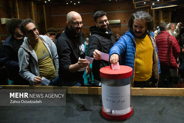 برگزاری دور دوم مجمع عمومی انجمن صنفی عکاسان مطبوعاتی