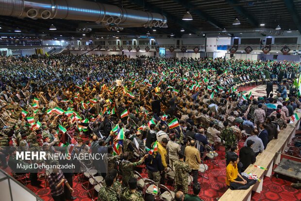 اجتماع ۱۵ هزار نفری اقتدار بسیج استان یزد