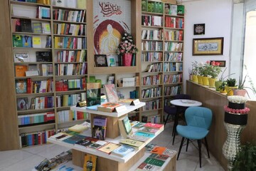 ضرورت توجه مسئولین به ترویج کتابخوانی/ برگزاری نشست‌های کتاب محور حلقه مفقوده در کرمانشاه است