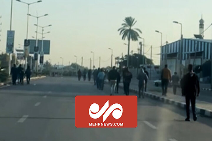 Gazze'de Filistinliler evlerine dönüyor Gazze'de Filistinliler evlerine dönüyor