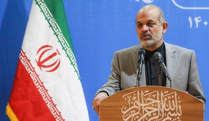 وزير الداخلية الإيراني يشيد بمقاومة أهالي غزة ضد الاحتلال المدجج بالسلاح