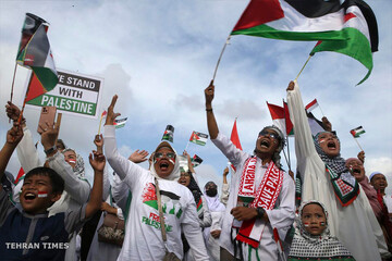People worldwide stage pro-Palestinian rallies