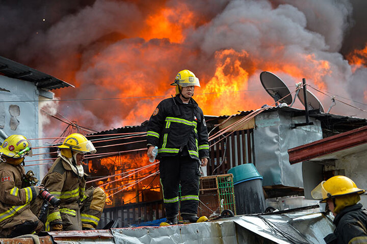آتش سوزی فیلیپین ۶ کشته و ۲ زخمی برجای گذاشت