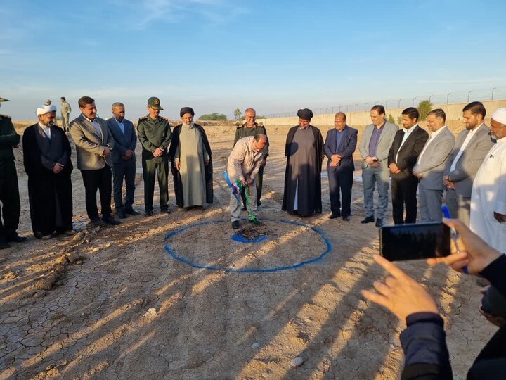 تفکر بسیجی الگوی ما در همه ابعاد زندگی باشد