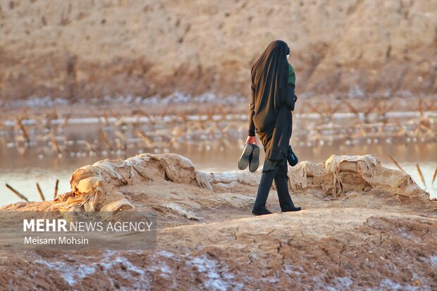 گردهمایی دانش آموز بسیجی در یادمان شهدای شلمچه