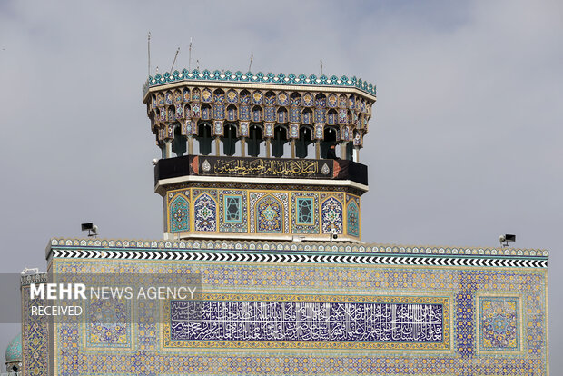 Hz. İmam Rıza'nın (a.s) Türbesi siyaha büründü