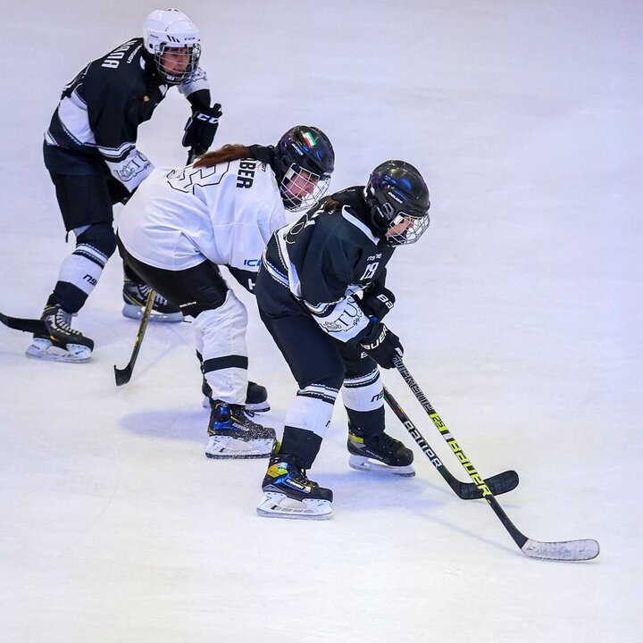 برتری مدعیان در هفته هشتم لیگ برتر هاکی روی یخ مردان و زنان