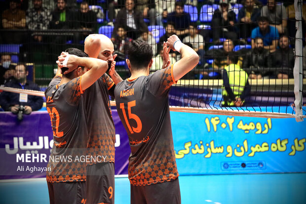  دیدار تیم‌های والیبال شهرداری ارومیه و سایپا تهران