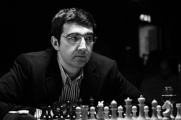 همکاری فدراسیون شطرنج و «مربی روس» به بن‌بست خورد
