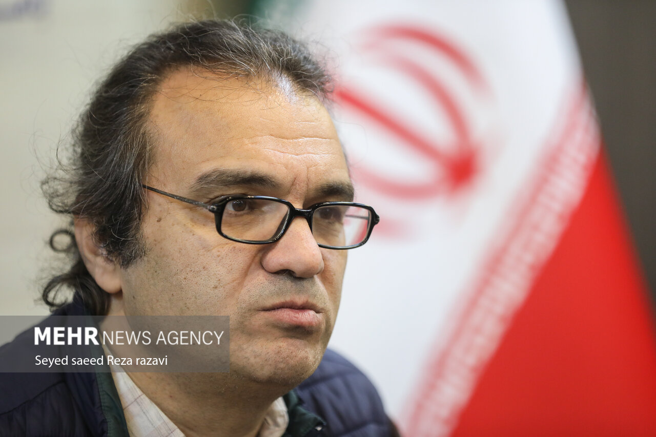 هنوز در حال مشق کردن هستم/ برخی اوقات هنر این است که دیده نشوید