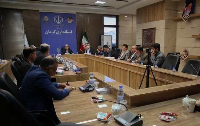 طرح‌های صنعتی استان کرمان باید مجوز زیست محیطی داشته باشند