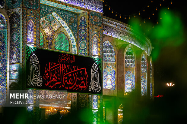 Imam Hussein shrine on eve of Hazrat Zahra martyrdom anniv.
