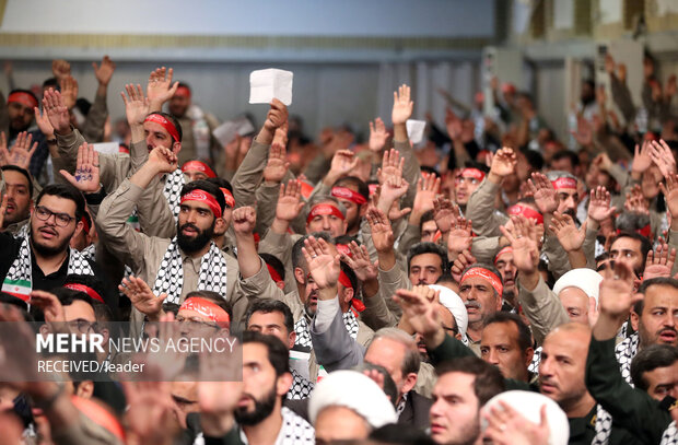 دیدار هزاران نفر از بسیجیان با رهبر معظم انقلاب اسلامی