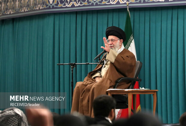 دیدار هزاران نفر از بسیجیان با رهبر معظم انقلاب اسلامی