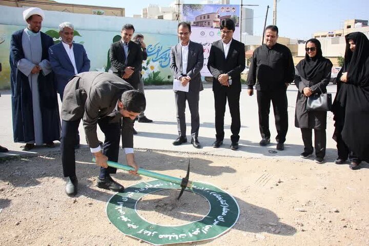 کلنگ ساخت دومین کتابخانه عمومی شهر جم به زمین زده شد کلنگ ساخت دومین کتابخانه عمومی شهر جم به زمین زده شد