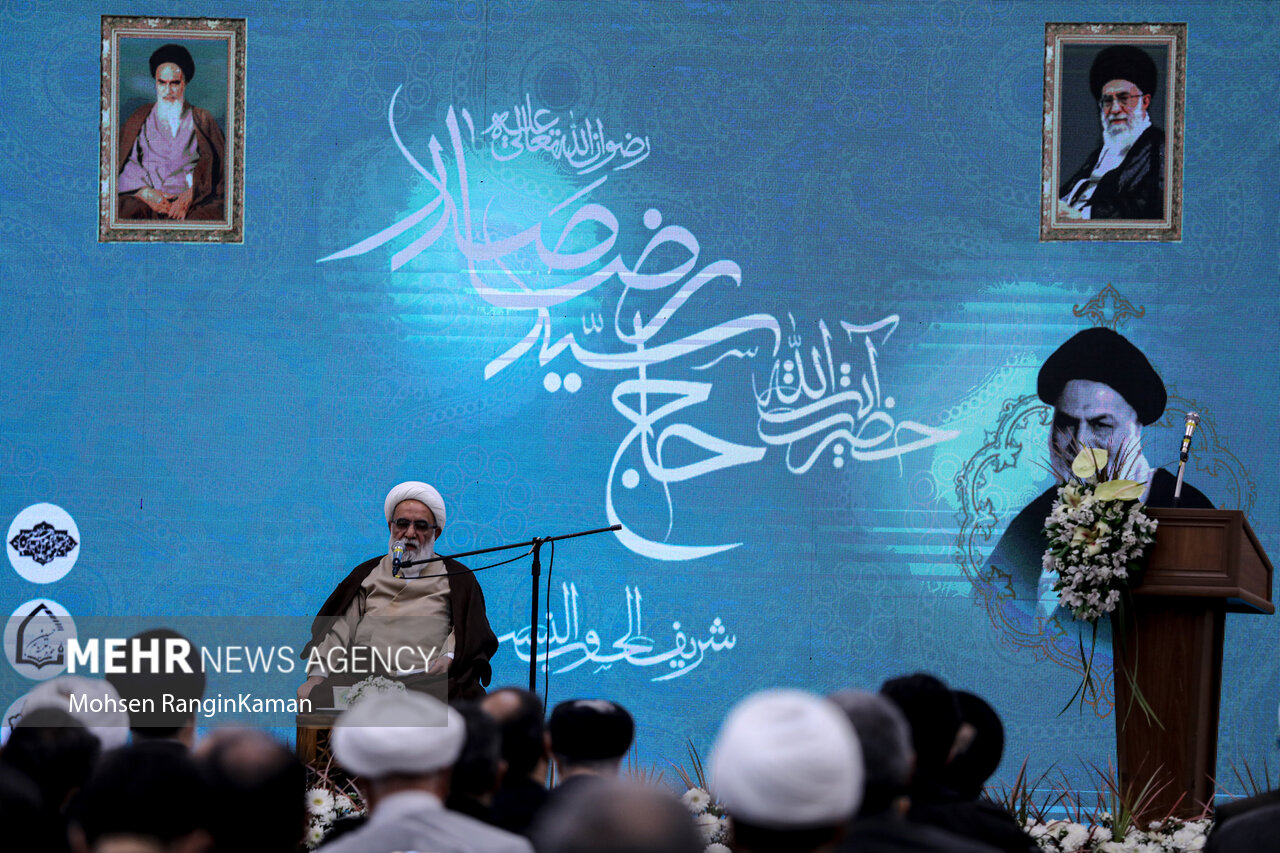 مرحوم آیت الله سیدرضا صدر مصداق بارز جهاد تبیین رسالات الهیه بود