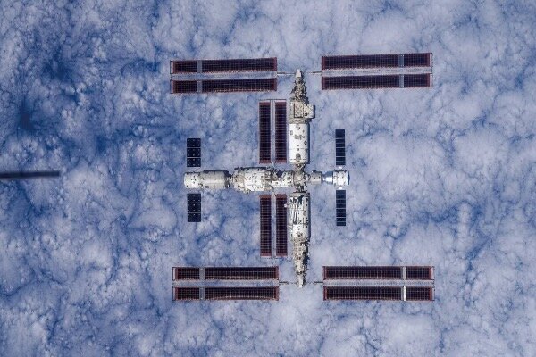 نخستین تصاویر از ایستگاه کامل فضایی چین منتشر شد