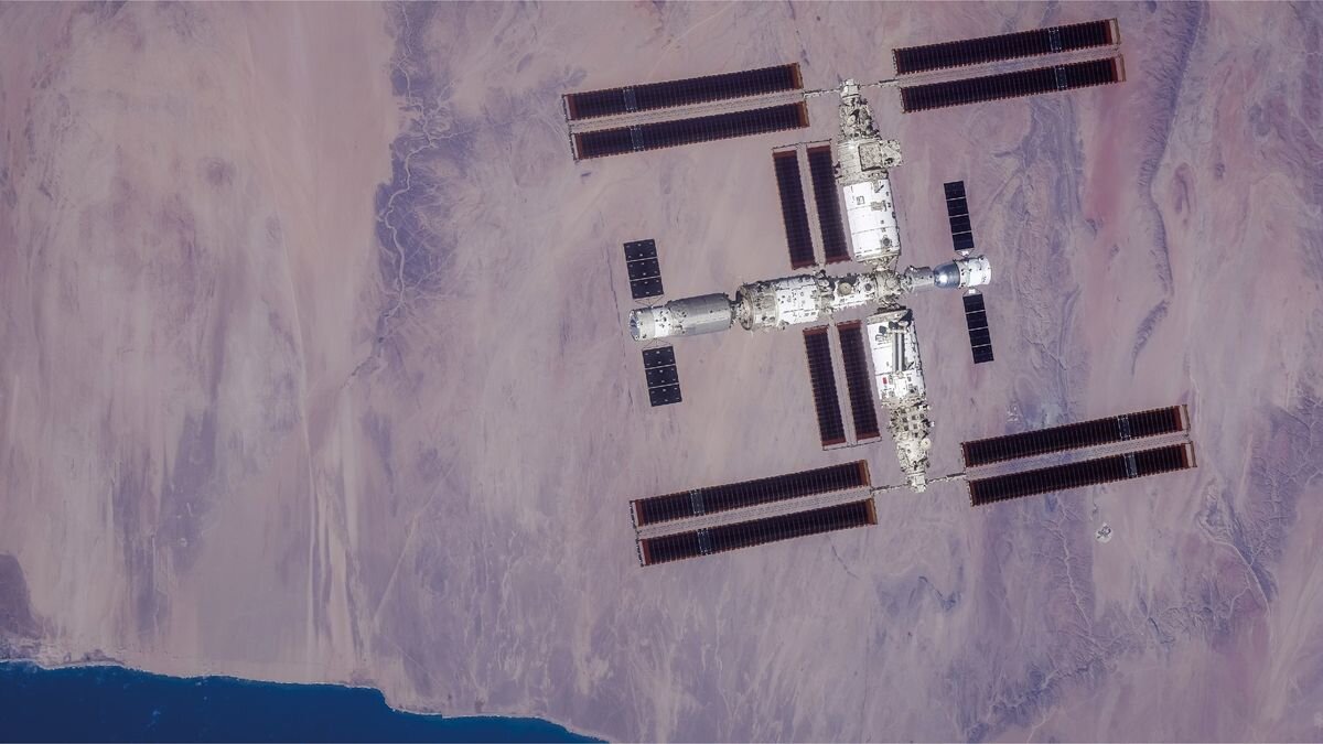 نخستین تصاویر از ایستگاه کامل فضایی چین منتشر شد